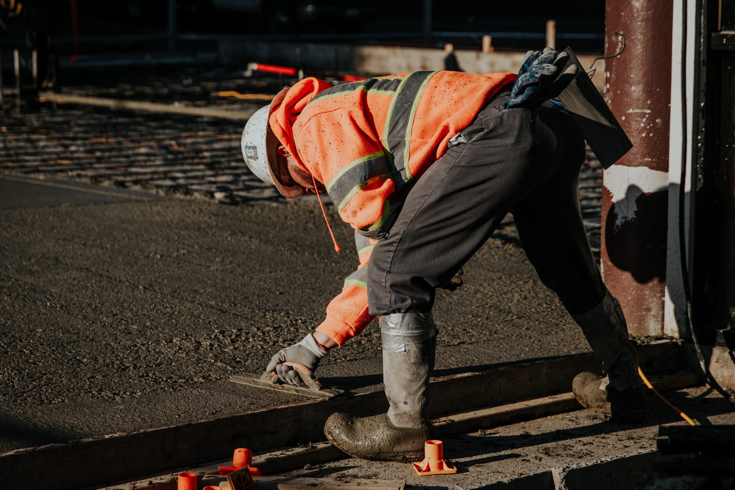 chantier de béton projeté et parois clouées